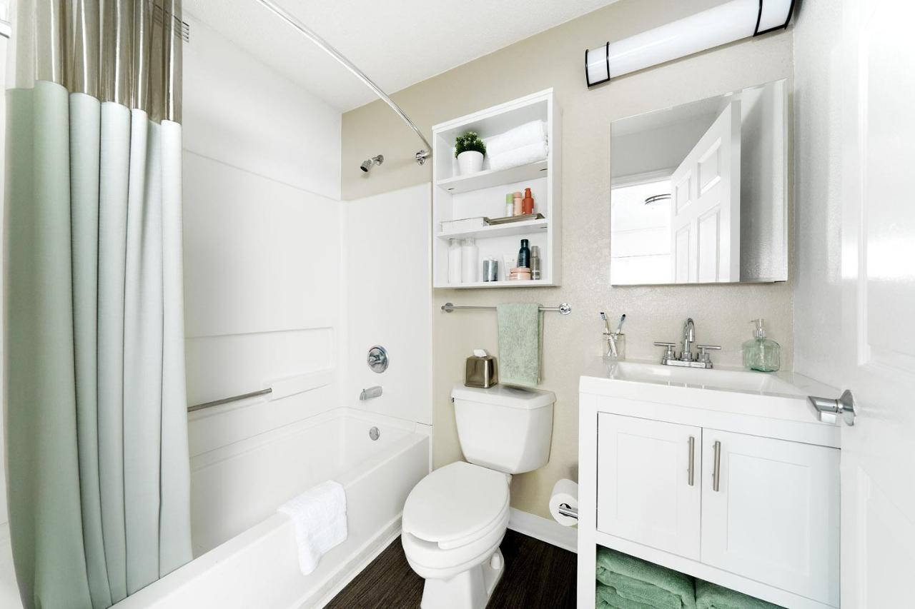 Intown Suites Extended Stay Select Houston Tx - Brookhollow Exteriör bild